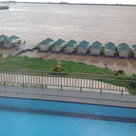 High Sky Hotel Phnom Pen Exterior foto