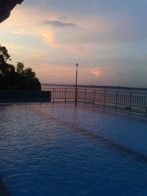 High Sky Hotel Phnom Pen Exterior foto