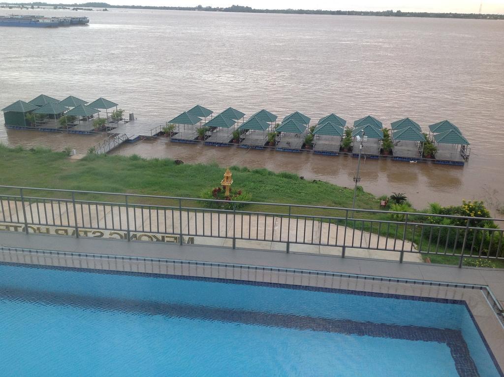 High Sky Hotel Phnom Pen Exterior foto