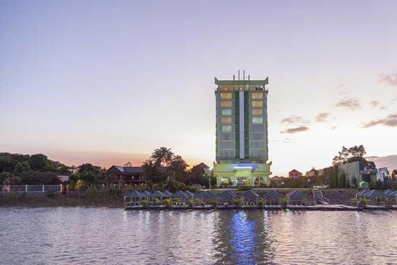 High Sky Hotel Phnom Pen Exterior foto