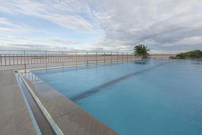 High Sky Hotel Phnom Pen Exterior foto